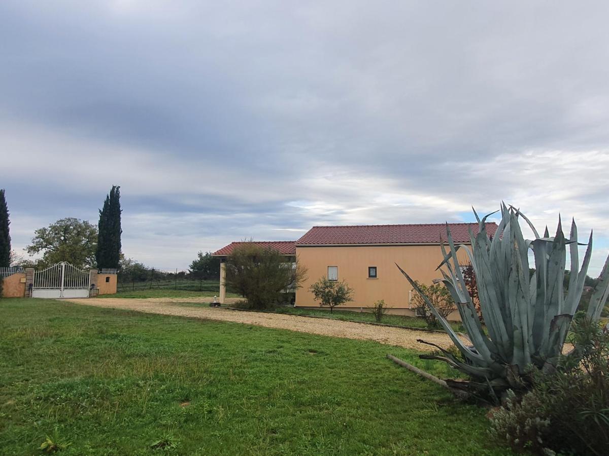 הוילה Potelières Domaine Le Licou מראה חיצוני תמונה